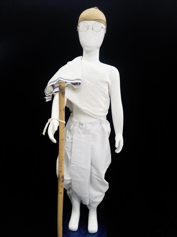 3727 GANDHIJI WHITE DHOTI HELPERS AND NATIONAL LEDEARS K B Dresswala