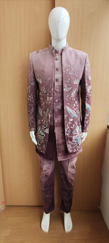 7916 - 2021 NEW VELVET MAHENTA COLOUR INDO WESTERN INDOWESTERN SHERWANI K B Dresswala